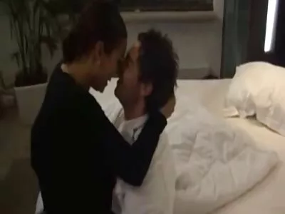 Đôi môi của cô phim sex nhat ban bo chong va con dau ấy rất mềm