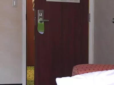 Có ba người với một người da trắng và da phim sex nhat ban bo chong nang dau đen