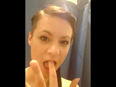 Cutie với dreadlocks sex nhat ban cha chong nang dau hút tinh ranh và được fucked