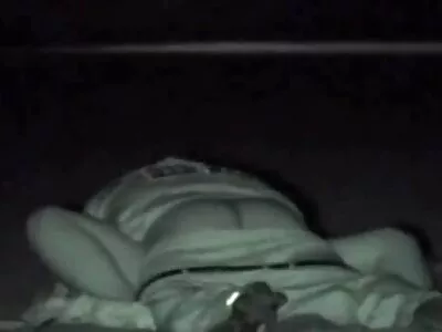 Chật tuổi teen cô gái được bơm sex bo chong nhat ban trên giường