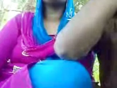 Blowjob và Tình dục trong các vòi hoa sen với một bạn gái dễ phim sex nhat ban cha chong nang dau thương