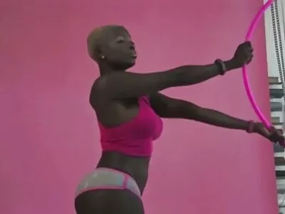 Cô ấy là thứ sexy nhất mà tôi sex bo chong nhat ban từng thấy!