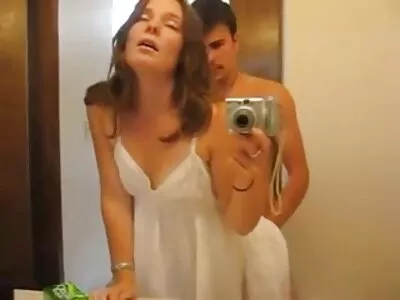 Nóng brunette phim cap ba bo chong nang dau nhat ban và tình dục bất ngờ
