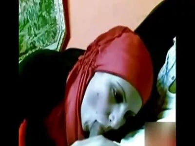 Hấp dẫn brunette có tình dục và được sex cha chong nang dau nhat ban một tải trong cô ấy miệng