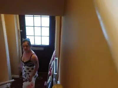 Nóng bo chong va nang dau nhat ban trẻ brunette hút vòi nước và được cum